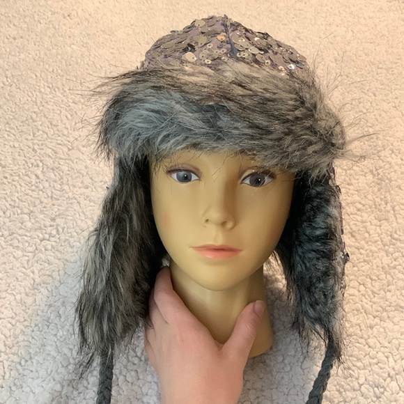 LIMITED EDITION Silver Sequin Justice Hat with Fur main image 13